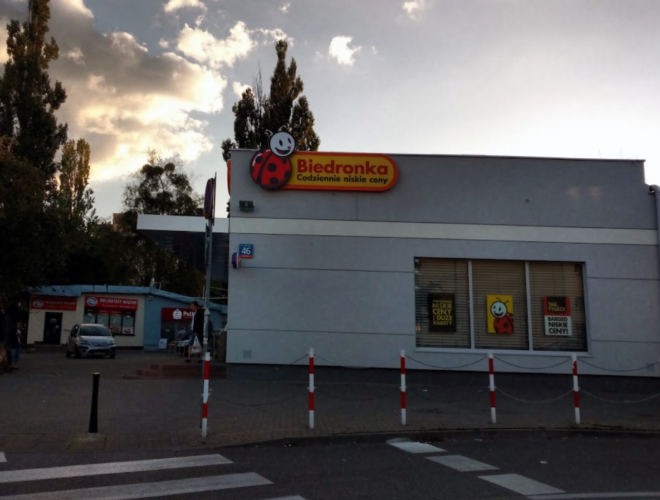 JMP Biedronka Warszawa ul. Olbrachta 2